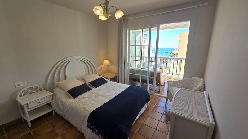 Apartemento de alquiler Cristina a 50m de playa - dormitorio 1