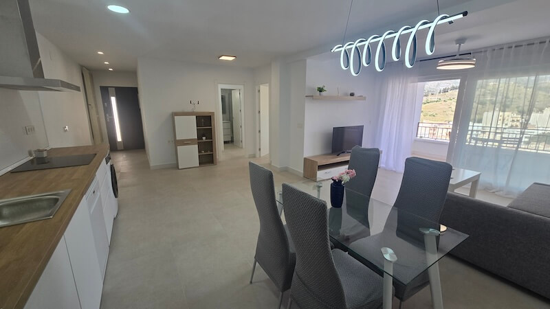 Gran Piso Las Maravillas - Living Comedor