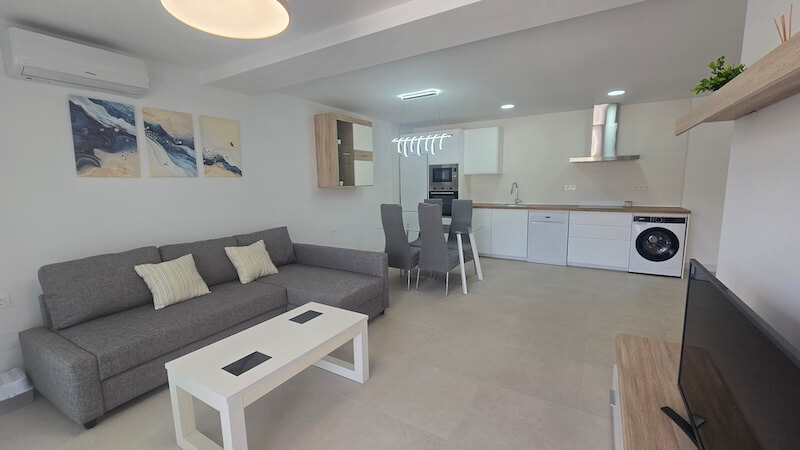 Gran Piso Las Maravillas - Living Comedor