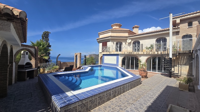 Casita Mamatabo - Punta de la Mona La Herradura